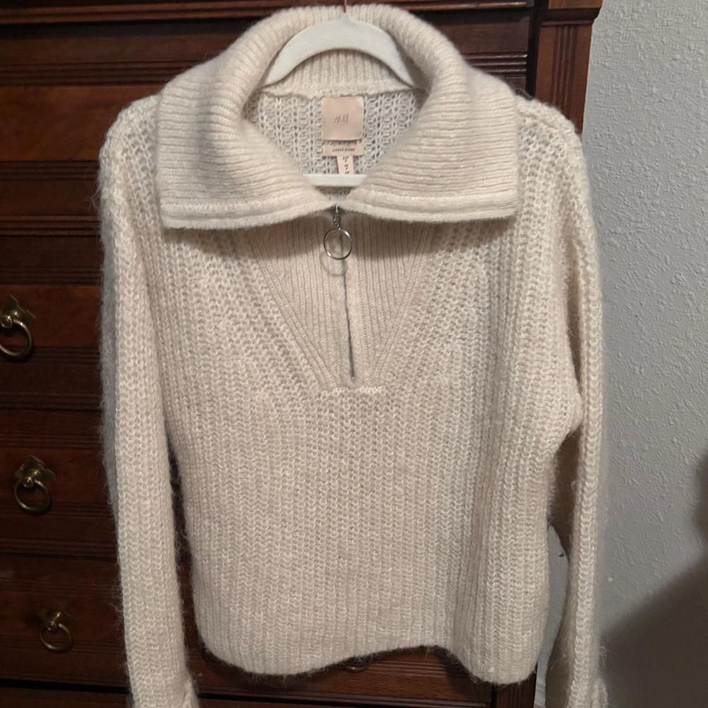 H&M Cream Alpaca Half-Zip Cozy Knit Sweater. Size S